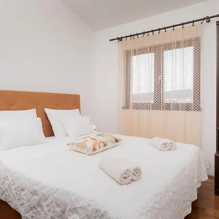 Luxury Flora, Stari Grad, Hvar Island * Stari Grad (Hvar)