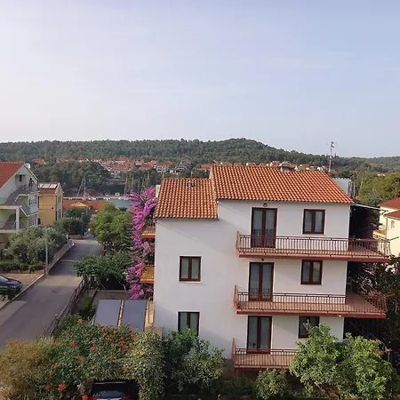 Luxury Flora, Stari Grad, Hvar Island Apartman *