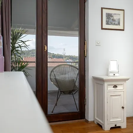 Luxury Flora, Stari Grad, Hvar Island Apartmán *